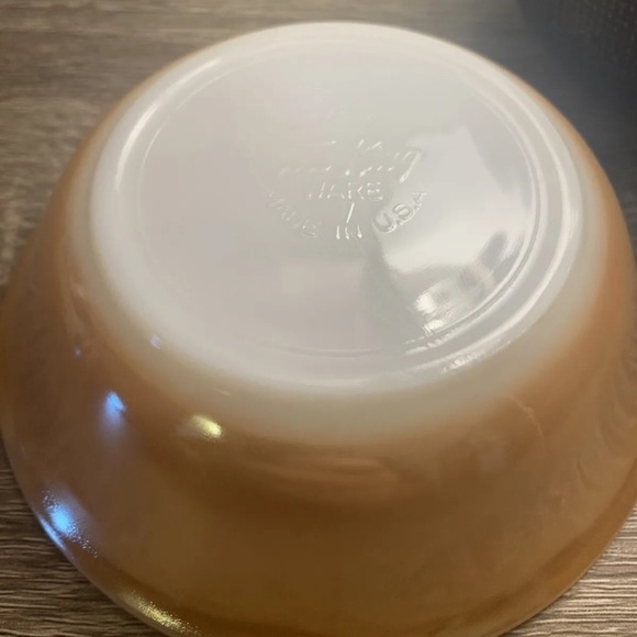 FIRE King Peach Lustre Set of 2 Small Bowls - Picture 8 of 8